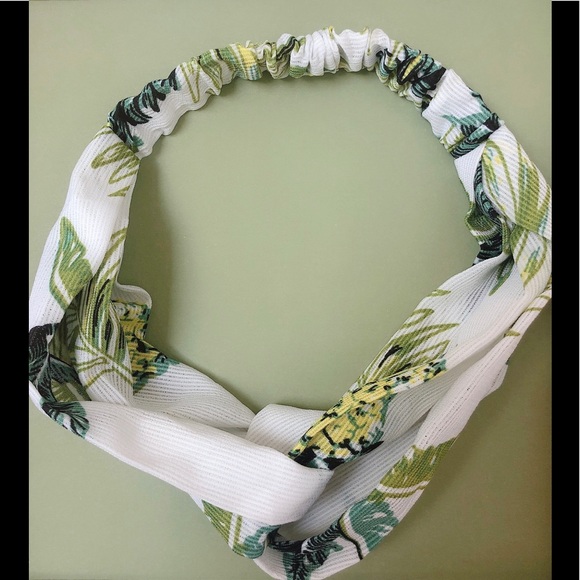 NEW tropical theme knotted headband - Picture 3 of 7